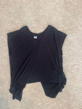 Athleta Women's Black V-Neck Top